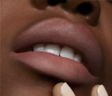 Lippen-Service
