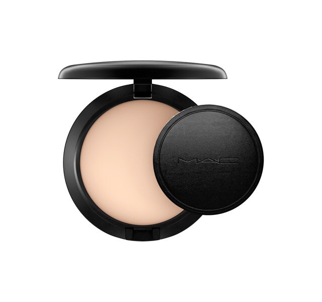 Studio Careblend/Pressed Powder Studio Careblend/Pressed Powder
